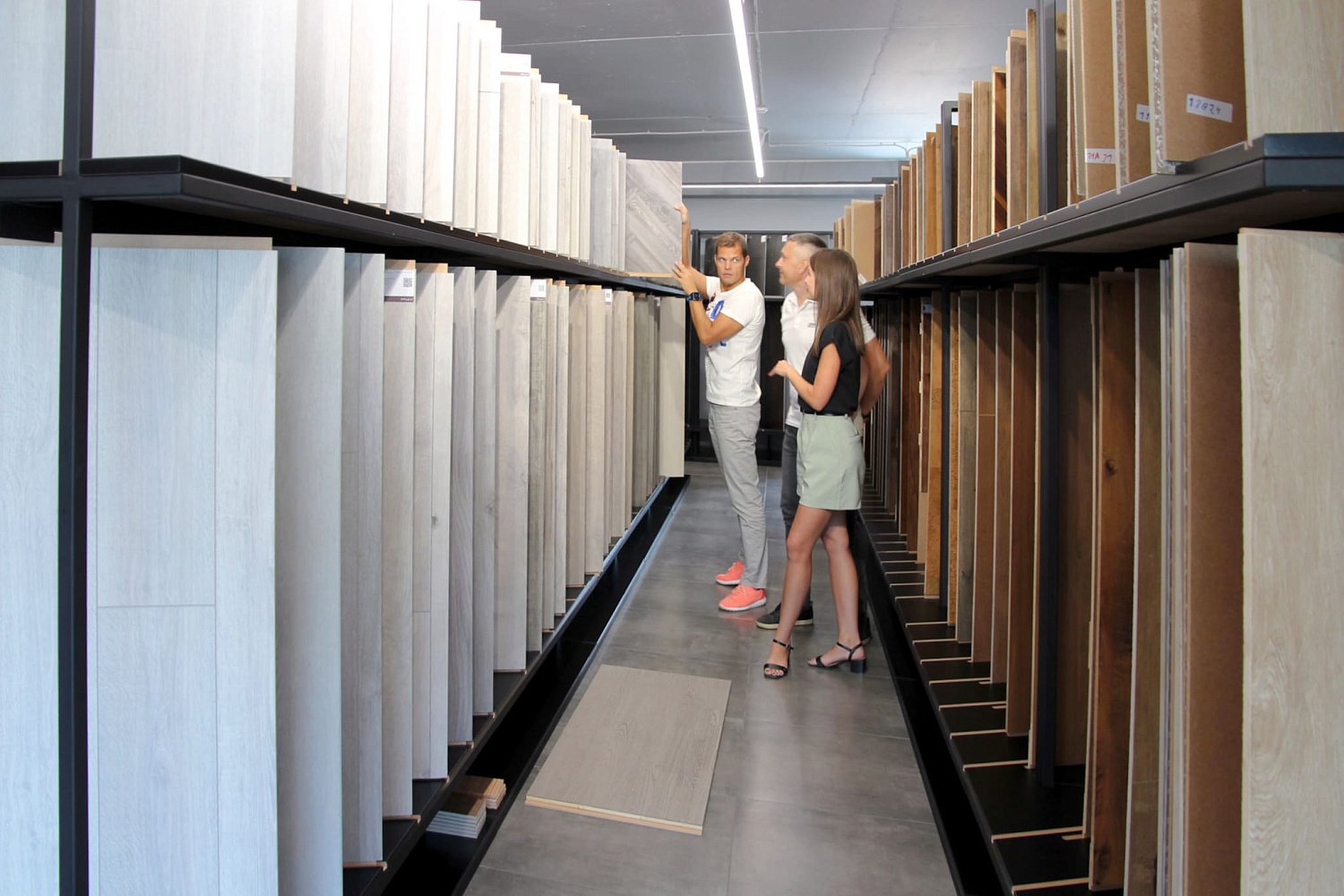 Популярные текстуры и цветовые гаммы для интерьера в одном месте